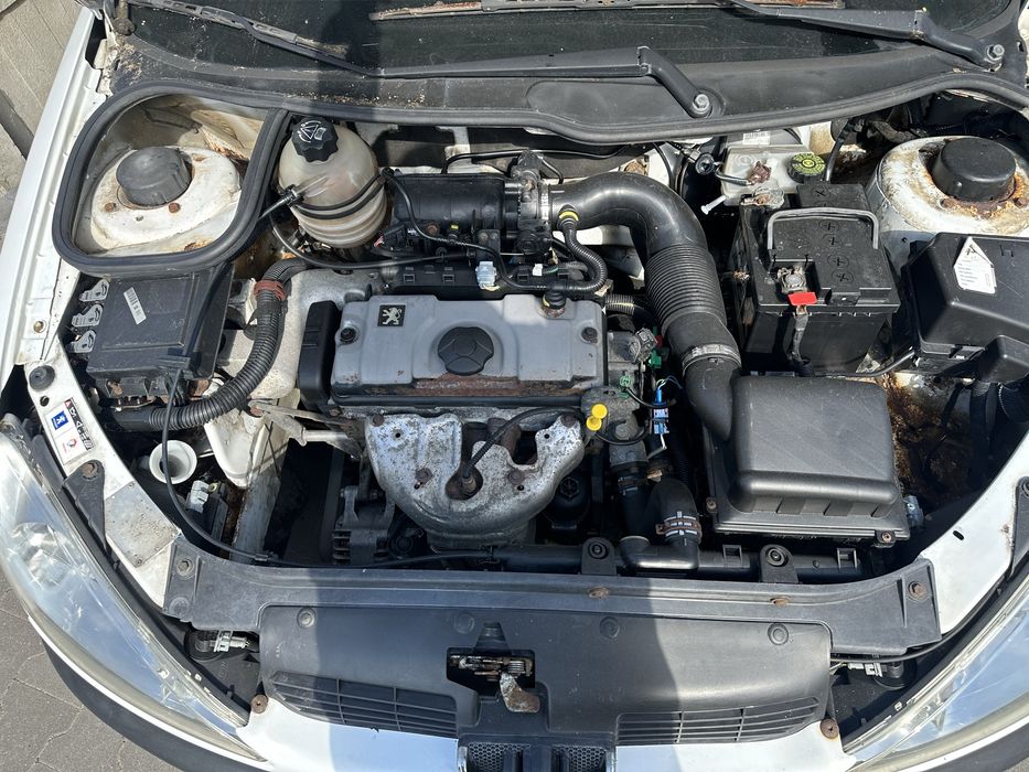 Peugeot 206 lift 1,1 2,0 na czesci