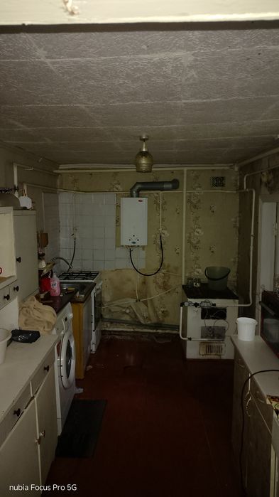 Продається 1/2 частина будинку, Полтавська 149,кв.2,без ремонту місто Берестин