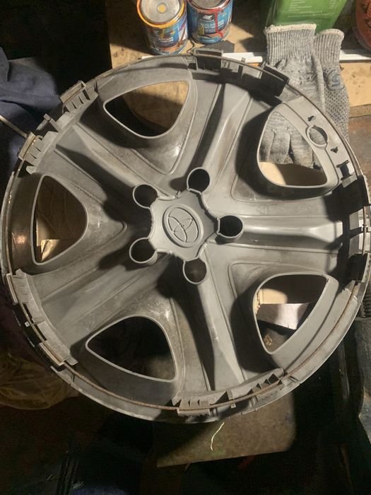 Продам колпаки Рав 4  r17