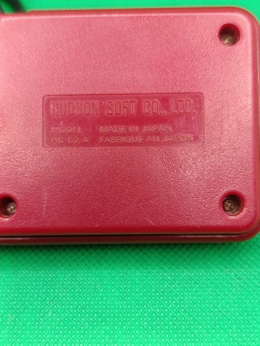 Pad Nintendo Famicom Hudson Soft HC62-4