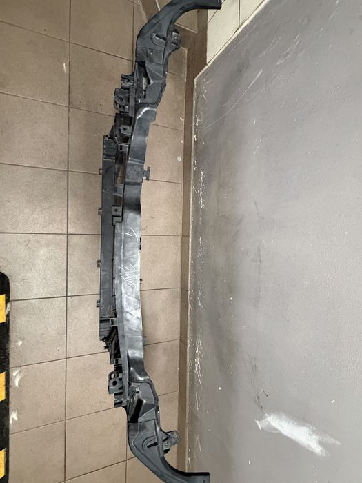 Pas przedni wzmocnienie Audi Q5 80a