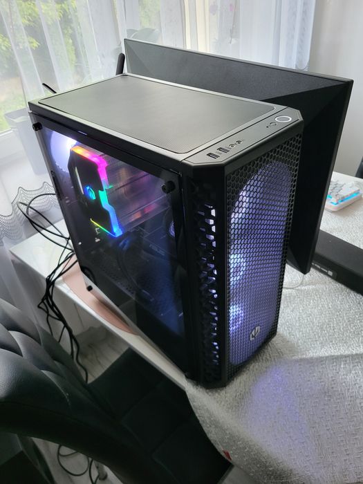 Komputer Gamingowy RTX5070 AMD Ryzen