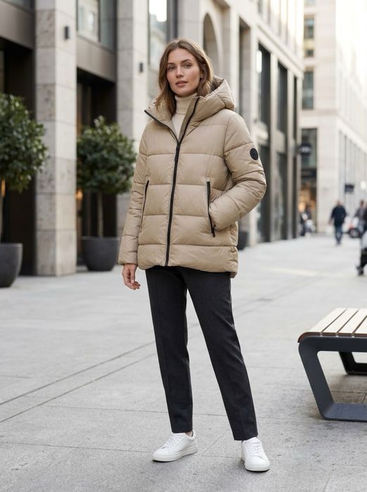 Куртка zara жіноча