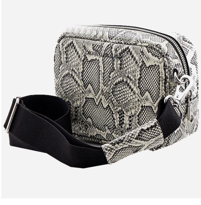 Сумка Calvin Klein Camera Bag