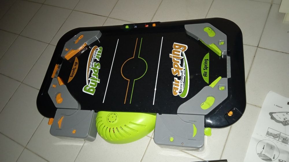 (Brinquedo) Mesa de jogos 5 em 1