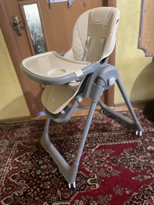 Стільчик для годування Tilly Junior Beige