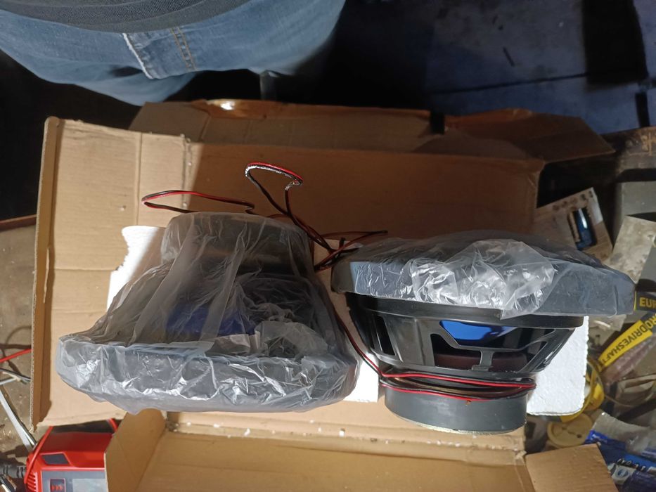 Автомобільні колонки