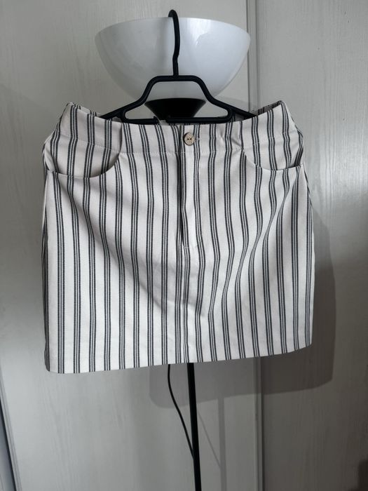 Piekna spodniczka damska