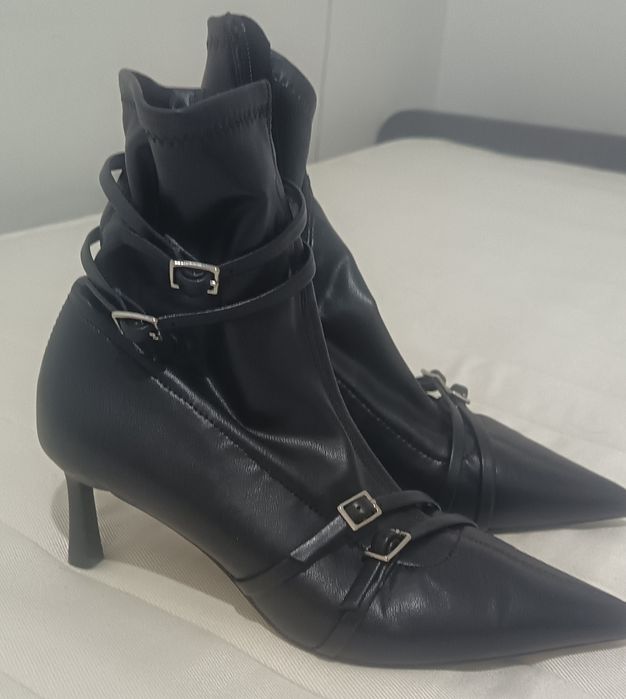 Botins Stradivarius n.º 37 usadas uma só vez