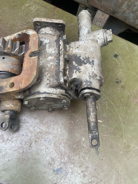 КОМ УРАЛ 4320 бензовоз