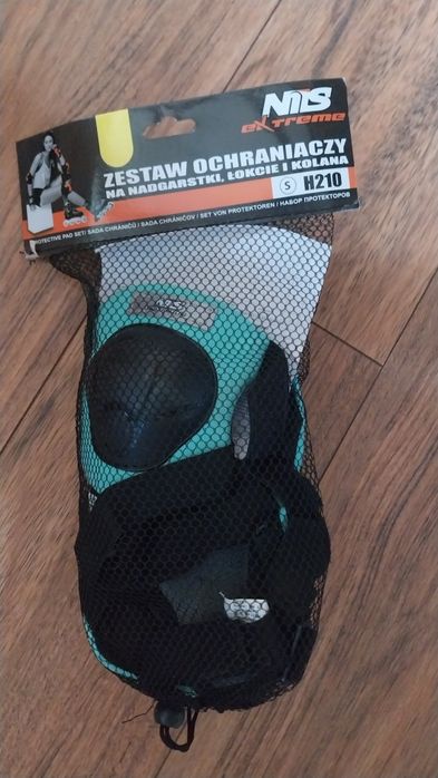 Kask rowerowy dziecięcy s 46-52 btwin plus ochraniacze