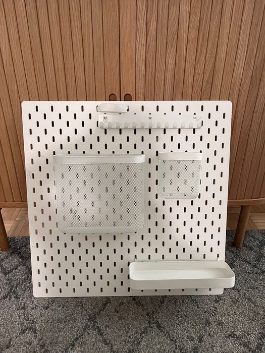 Organizer Ikea nad biurko