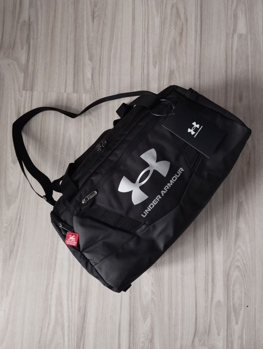 Nowa torba sportowa treningowa Under Armour