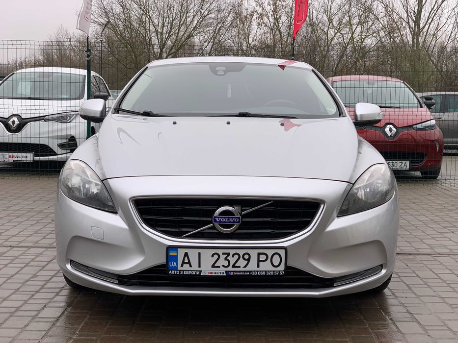 Volvo V40 2014 1.6 дизель