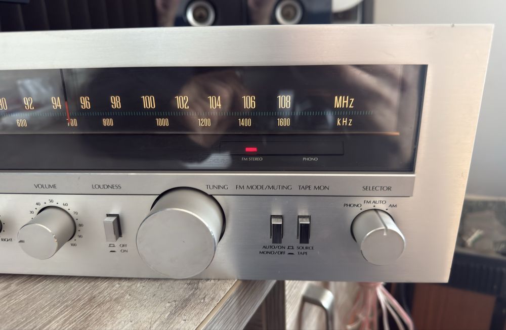 Amplituner Sansui  R30