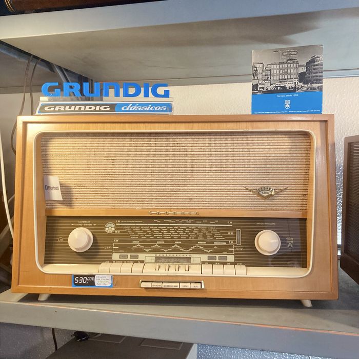 Rádios Válvulas Década 50/60 - Loja Grundig Clássicos (vários preços)