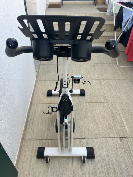 Bicicleta Estática HOMCOM | Excelente Estado
