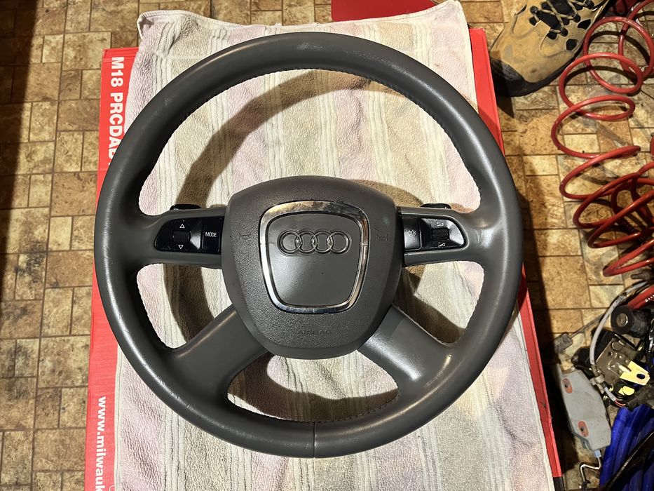 Kierownica z poduszką do Audi A4 B6, B7, beżowa, A6 C6, Q7, łopatki