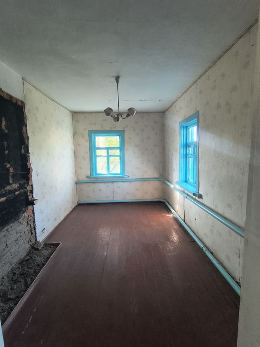 Продам уютный дом в с. Семиполки Броварського району
