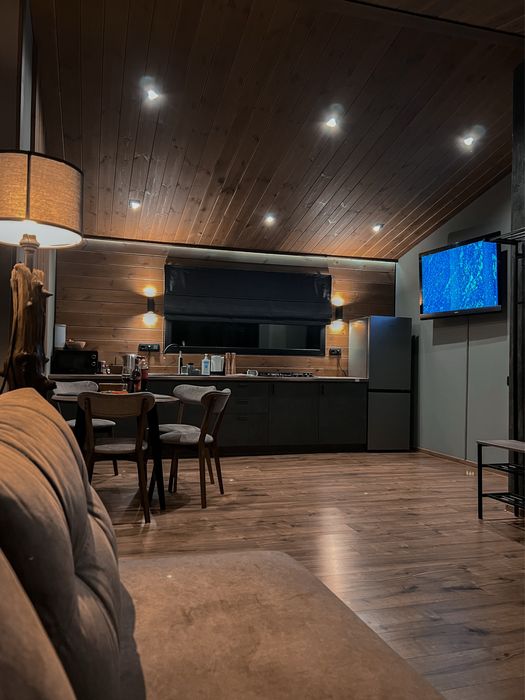 Оренда будинку з чаном та басейном подобово