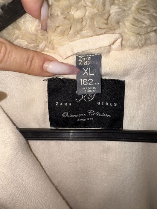 Colete de pelo de menina