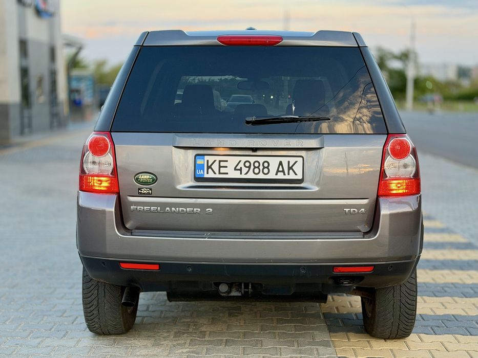 Land Rover Freelander 2009 рік