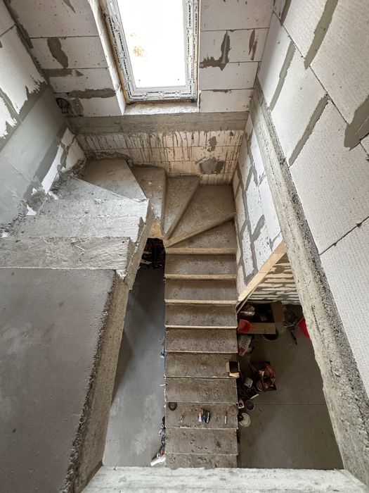 Капитальный дом 130 м² в Совиньоне — готовая основа для вашей семьи