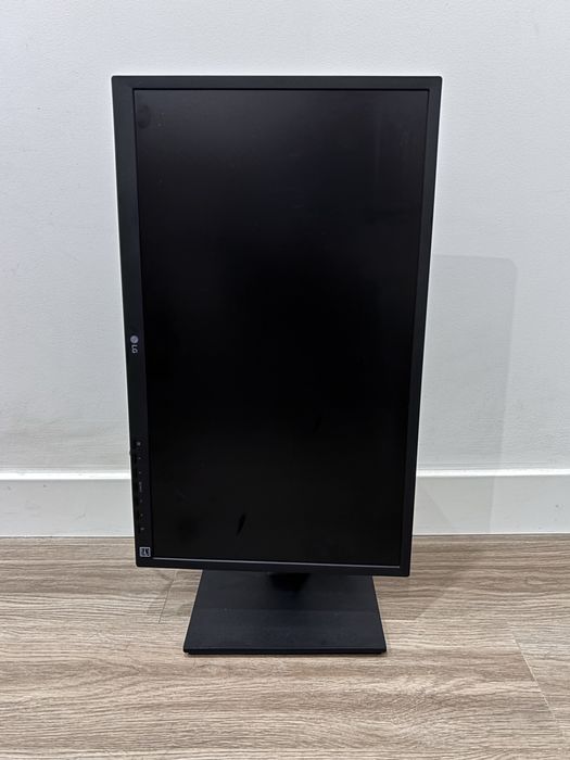 Monitor LG Full HD 24” (61cm)