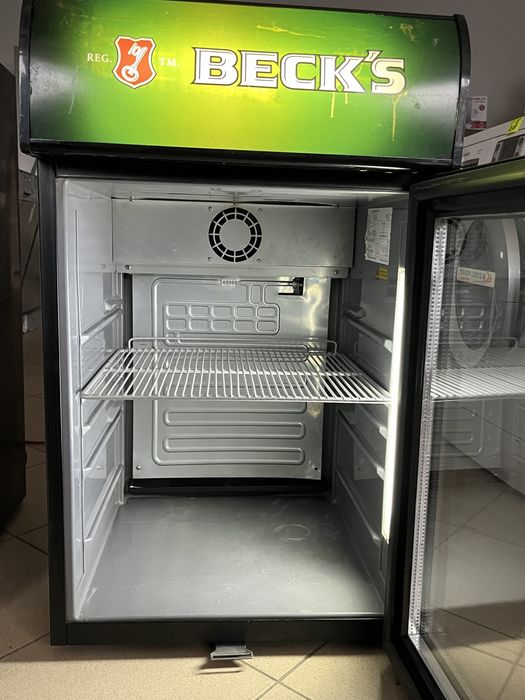 Холодильники вітрина BECKS Model АНТ 100 С