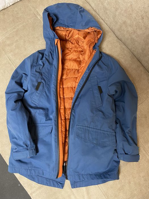 •	Куртка 2-в-1: вітровка + утеплена куртка”