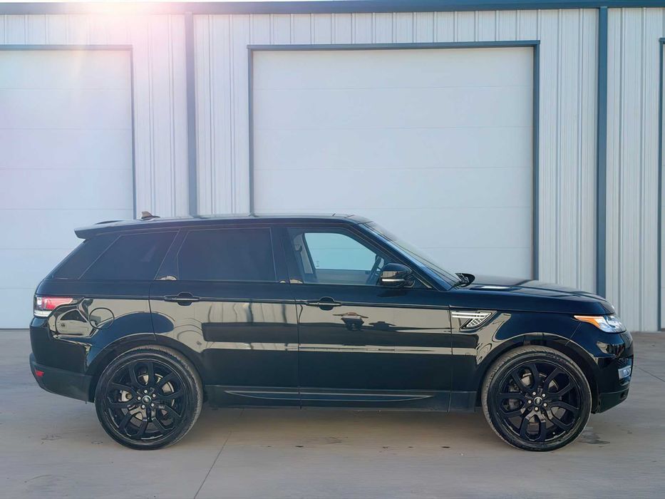 Land Rover Range Rover Sport HSE      2016