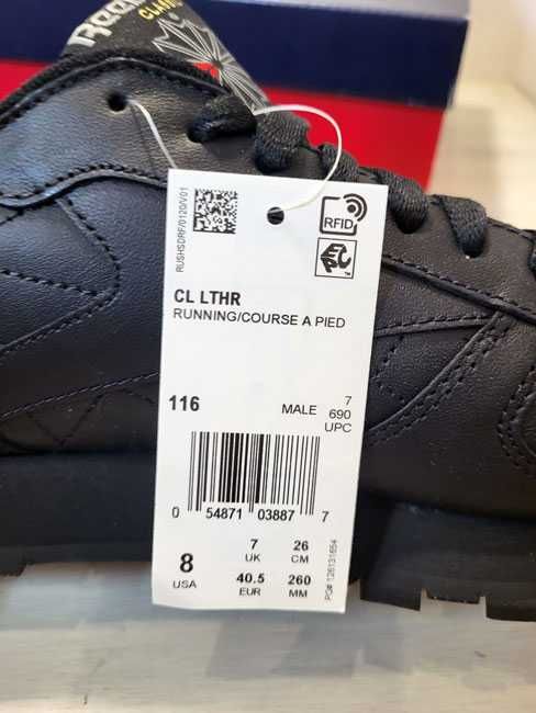 Новые! Кожаные кроссовки Reebok Classic Leather. 40.5 р-р, 26см.