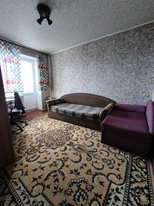 Продаж просторої 4 кім квартири