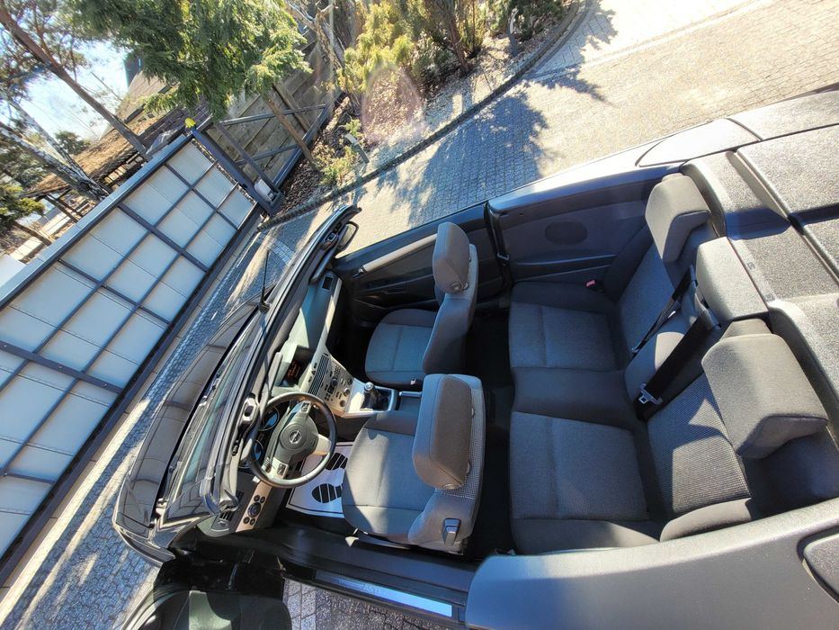 Opel Astra Twin Top 1,8 140KM cabrio-w ofercie różne kabriolety REJ PL