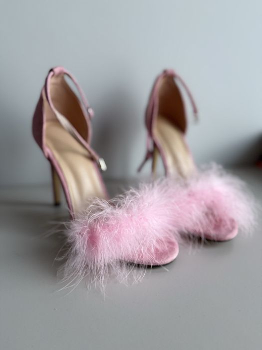 Туфлі з міхом 37-38