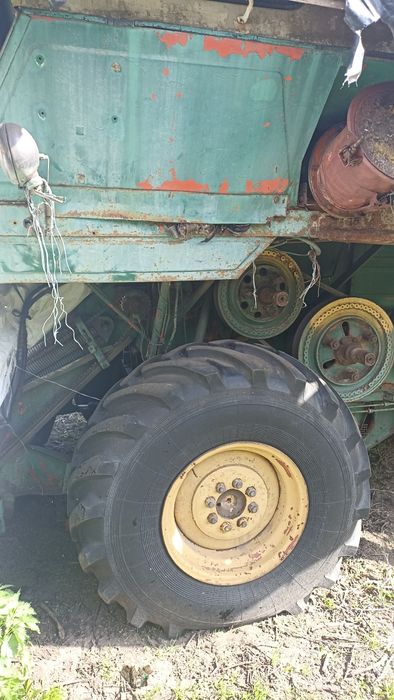 Продам Комбайн СК 5 нива
