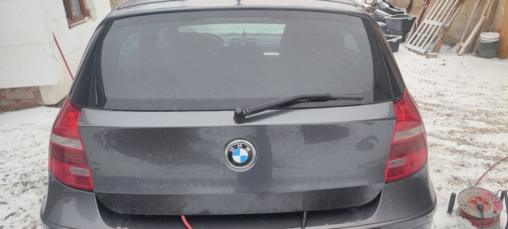 Klapa tył BMW e87 kod lakieru a22 sparkling graphite