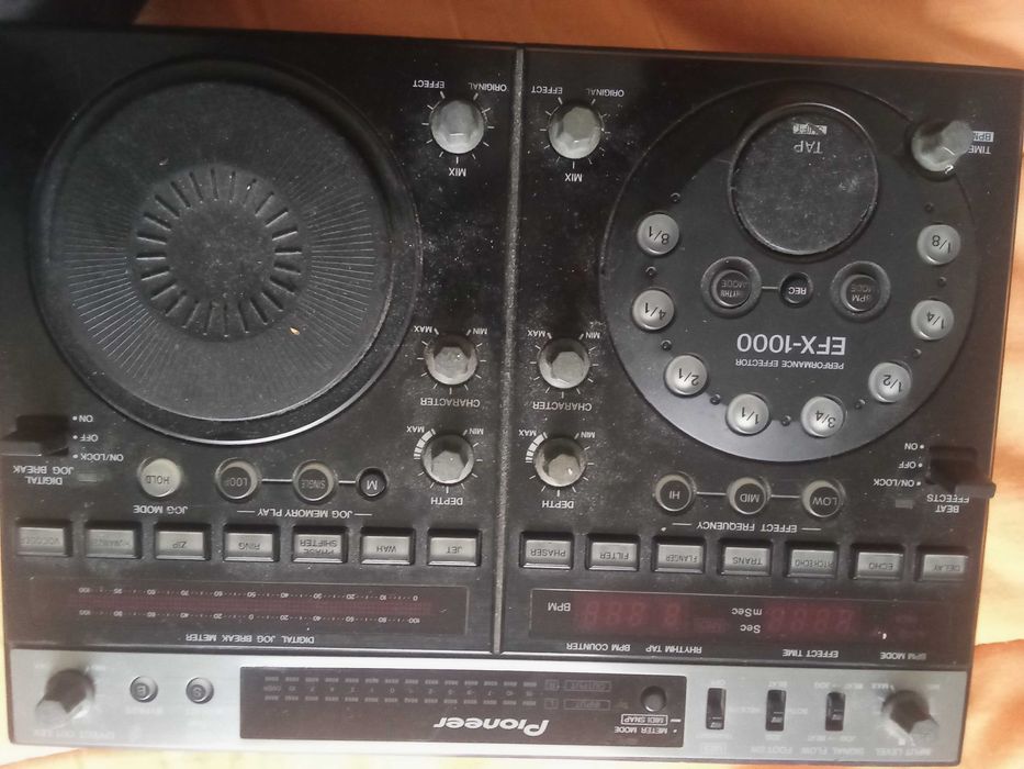 Pioneer efx 1000
