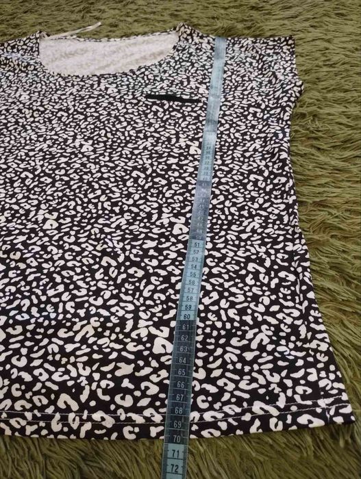 Футболка з принтом лео