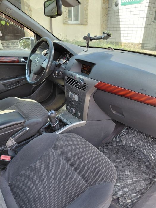 Продам  Opel Astra в гарному стані