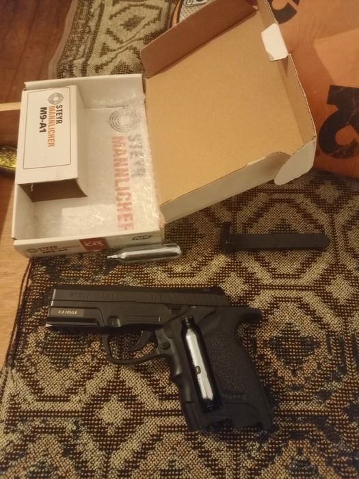 Pistola AM19-A1 chumbo