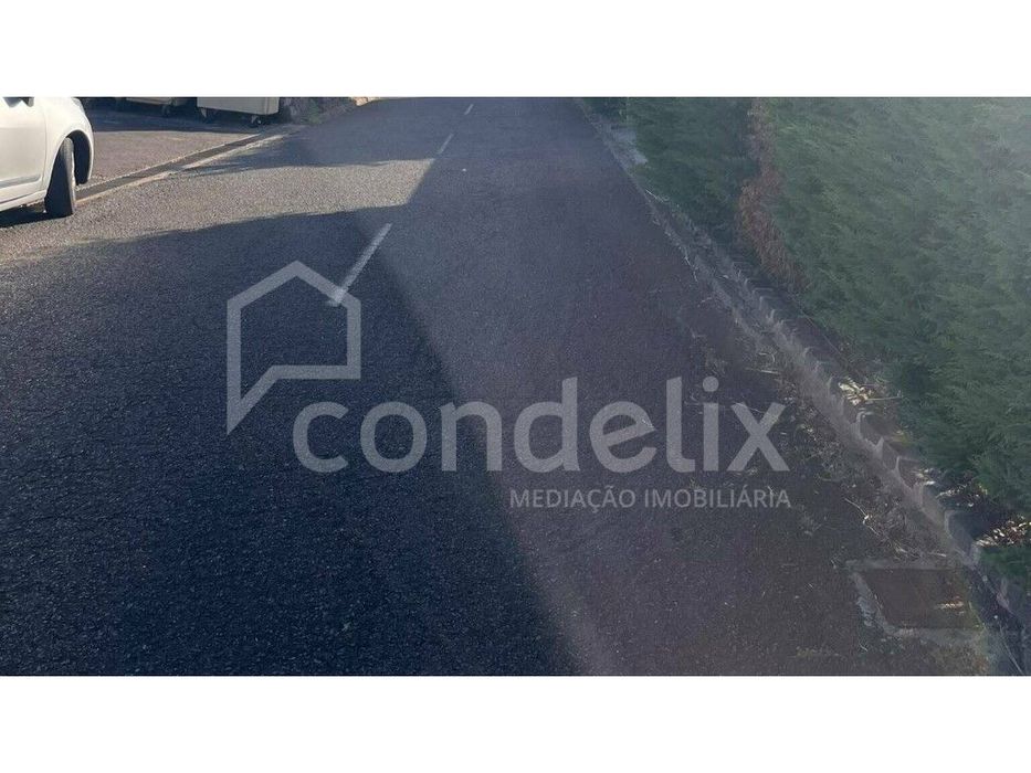 Propriedade madeirense com ruínas históricas em pedra e terreno - P...