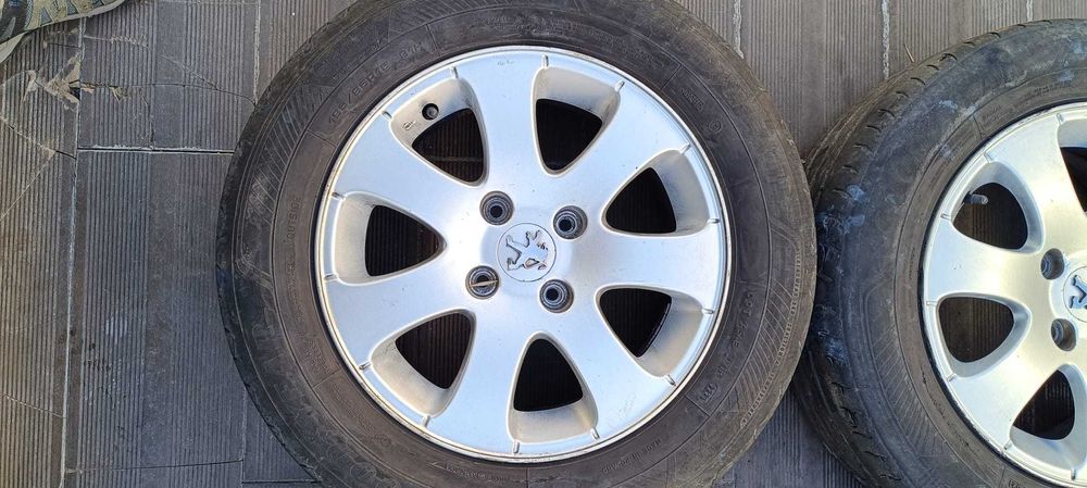 4 jantes Peugeot 307 4x108 r15 (com pneus)