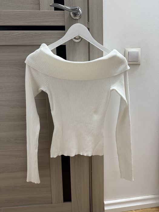 Светр жіночий HM