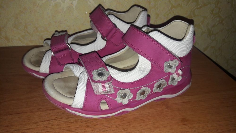 Ортопедичні босоніжки