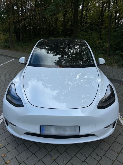 Оренда тесла model Y
