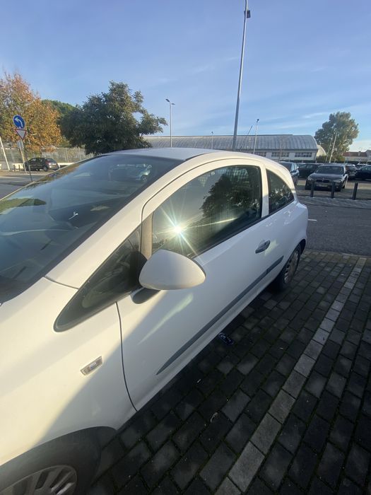 Opel corsa D van 1.3 ctdi