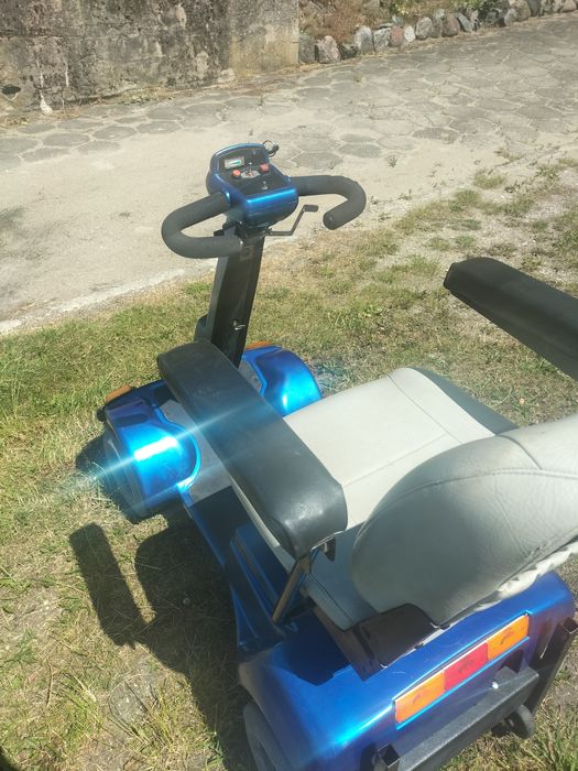 Wózek inwalidzki elektryczny skuter