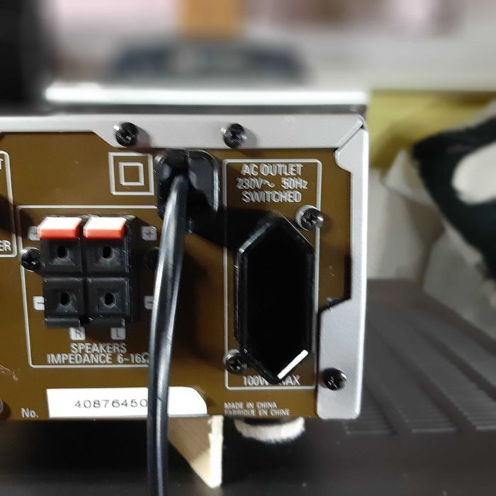 Denon UD-M31 - trzy w jednym urządzeniu z oryginalnym pilotem. Dostawa gratis.