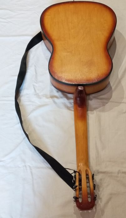 Музыкальный инструмент.